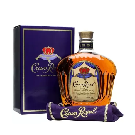 Виски Crown Royal 0.7L